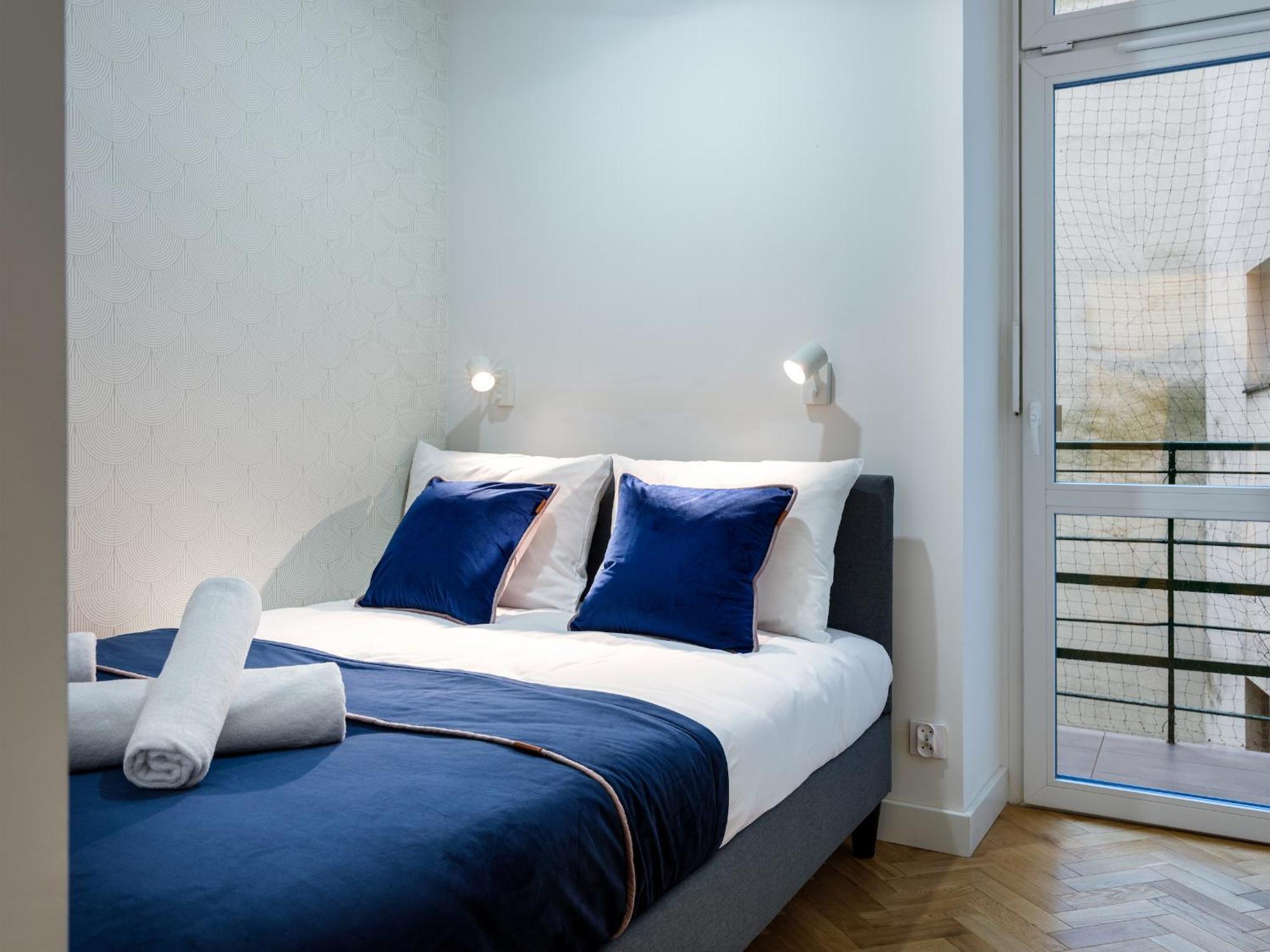 קרקוב Tyzenhauz Apartments Krowoderska Street מראה חיצוני תמונה